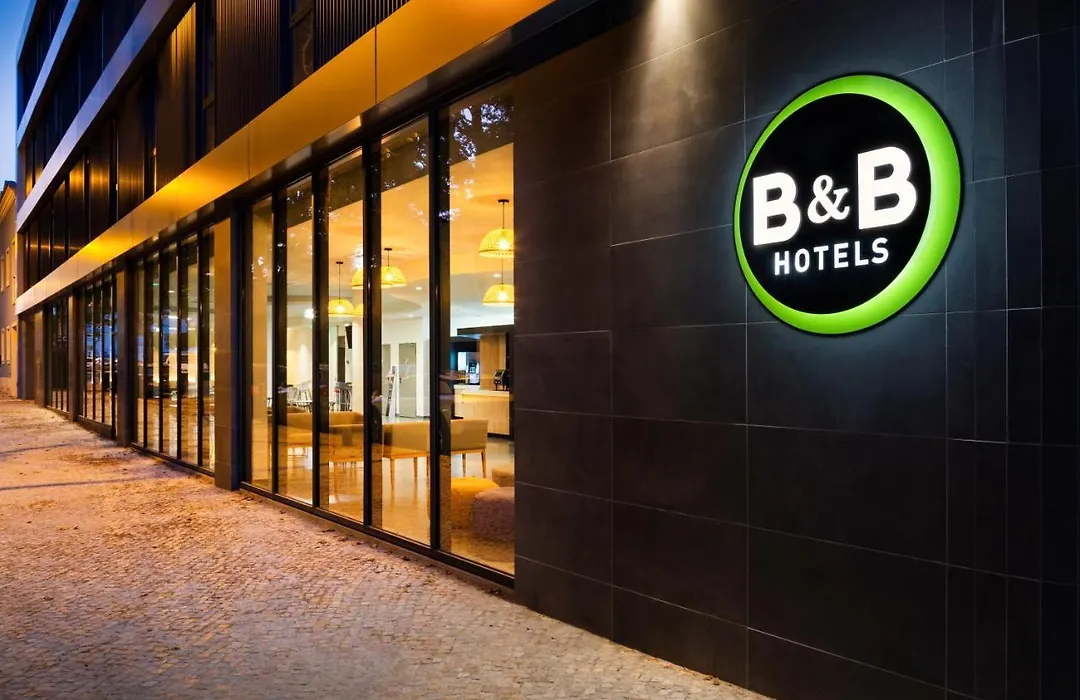 B&B Hotel Lisboa Montijo-1